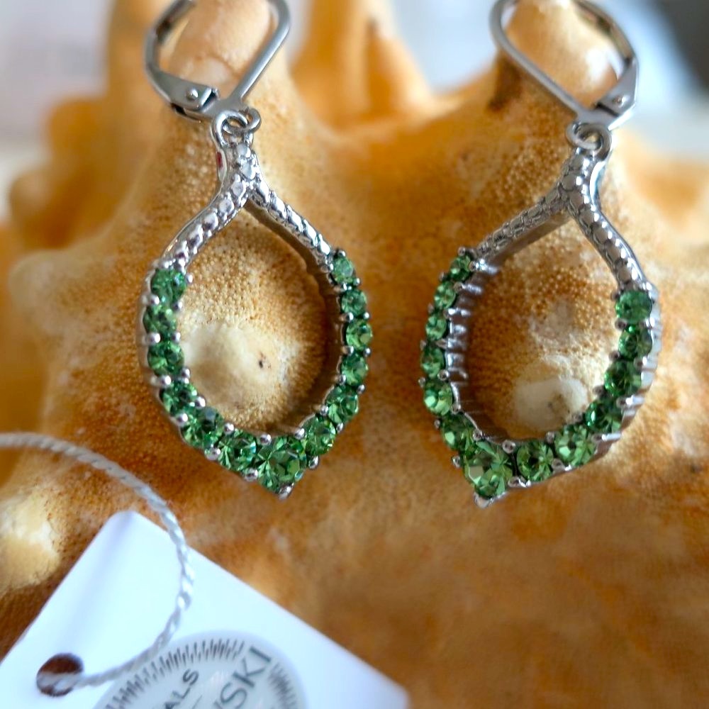 SWAROVSKI Peridot color Crystal Earrings